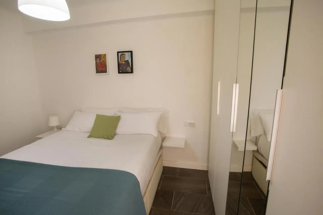 Holidays2Malaga Alta City Center Renovated 2 Bedrooms Apartment Wifi