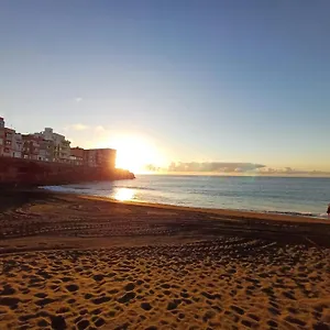La Marea Azul , La Garita España